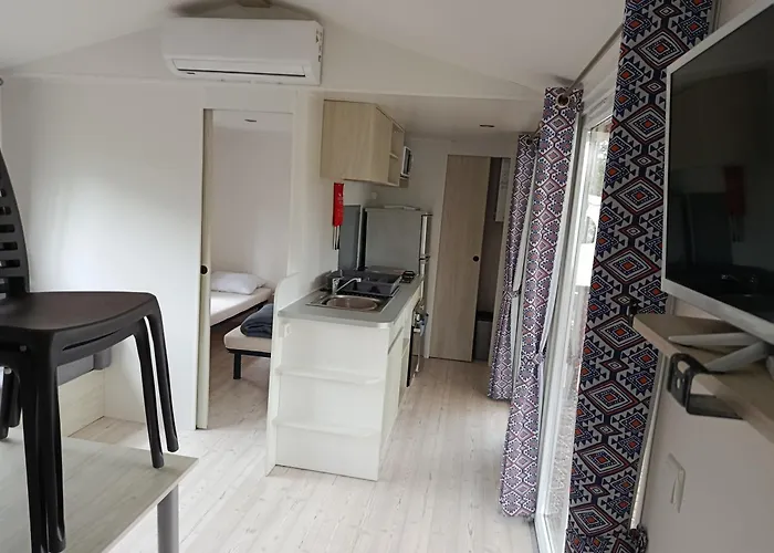 Mobil-home Dunes De Contis Chez Bibou キャンプ場 サン・ジュリアン・アン・ボルヌ